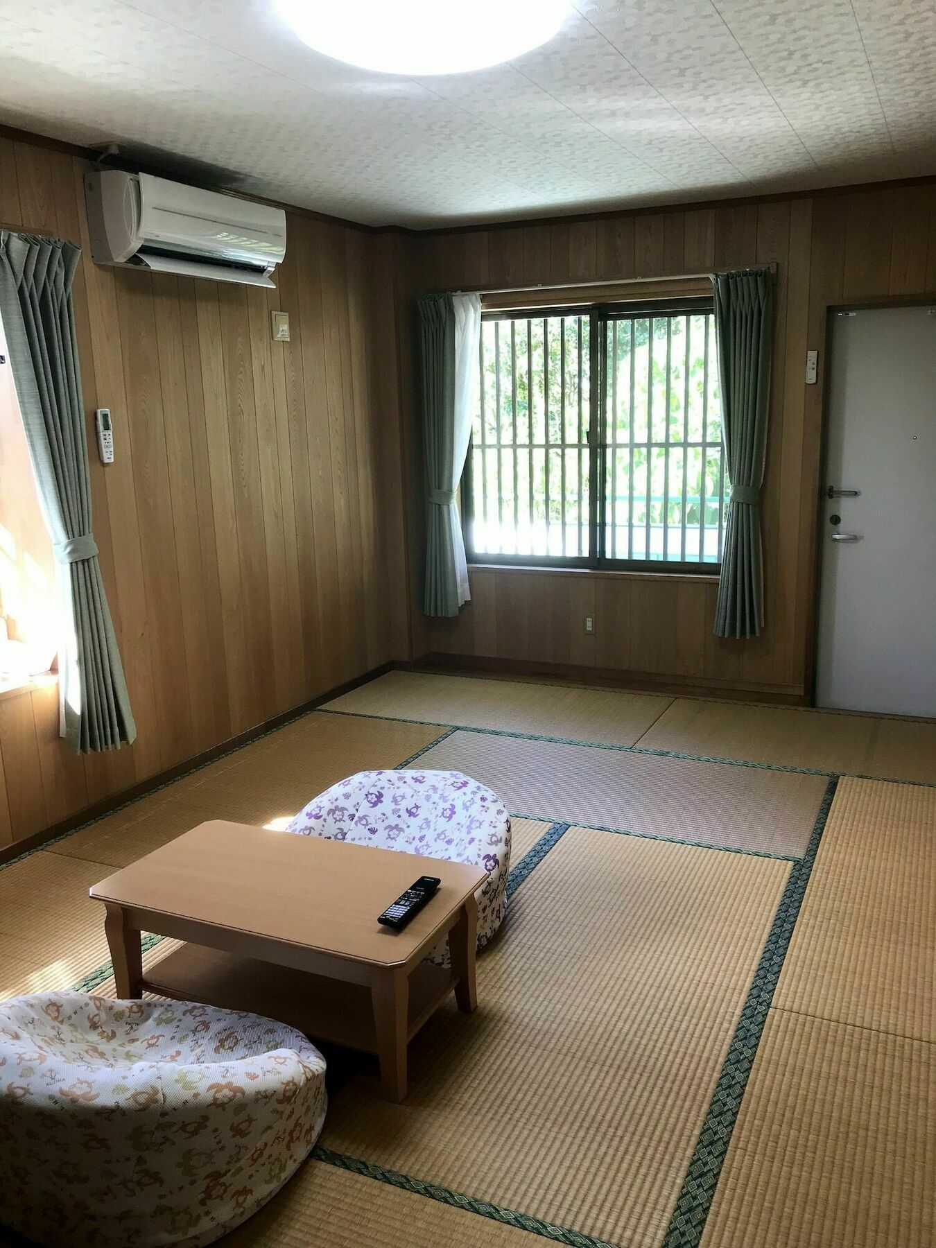 静民宿旅馆 恩纳 外观 照片
